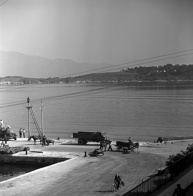 Στο λιμάνι... Κέρκυρα 1959